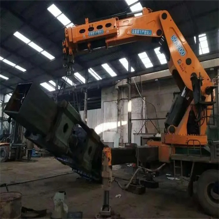 台江折臂吊出租怎么收费