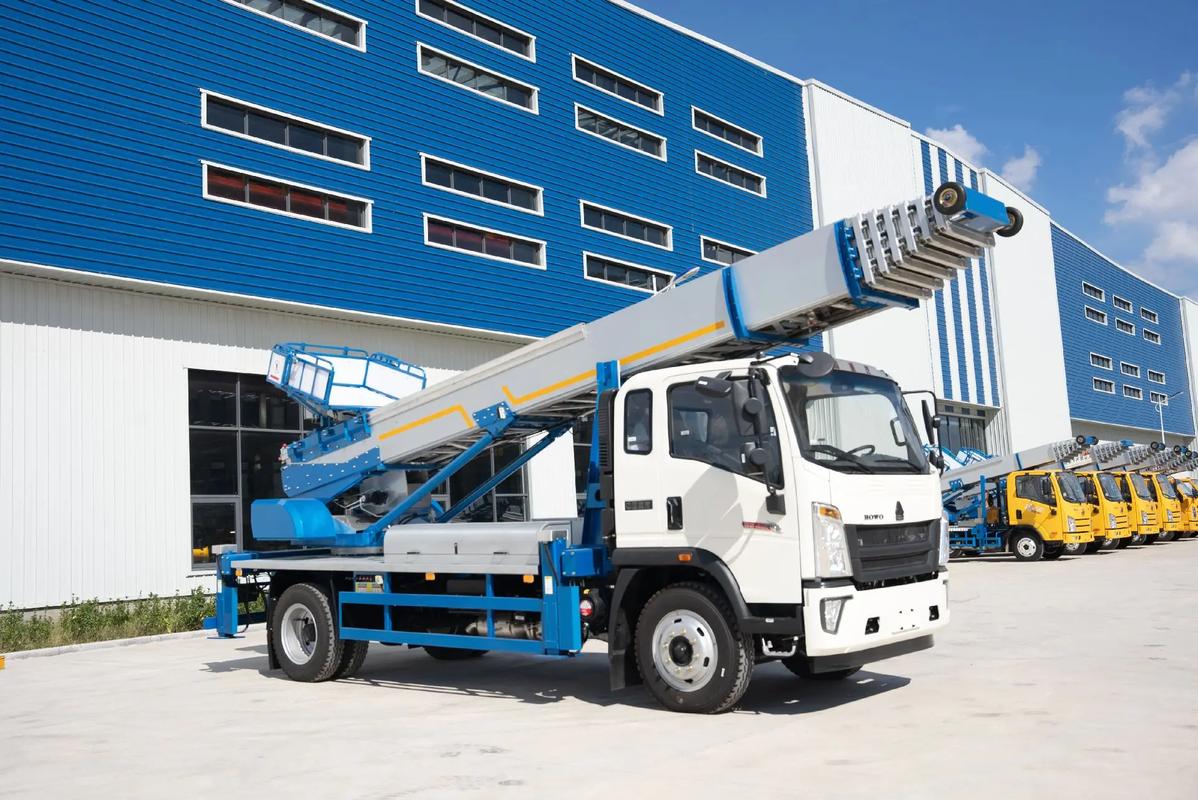 台江出租云梯车高空作业车 建筑垃圾搬运